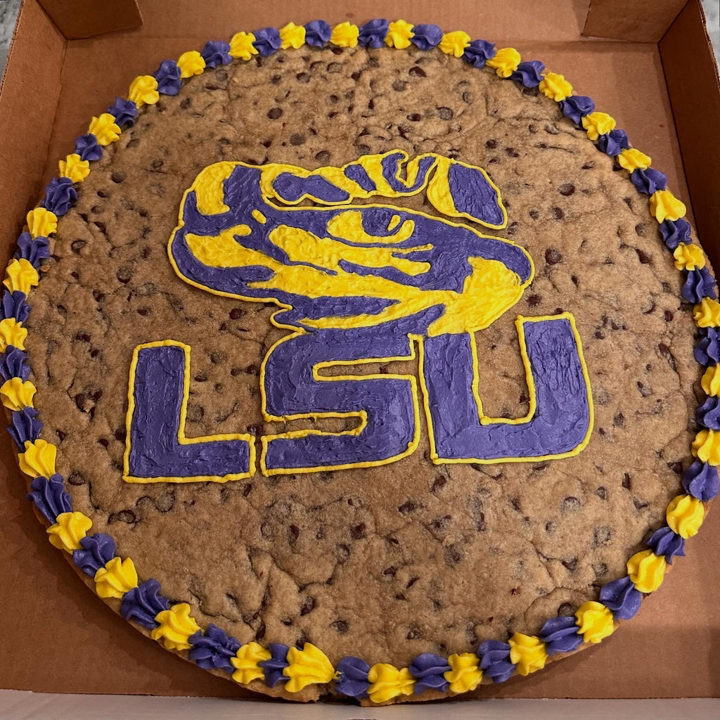 chocolate chip cookie cake, buttercream custom cake, icing design